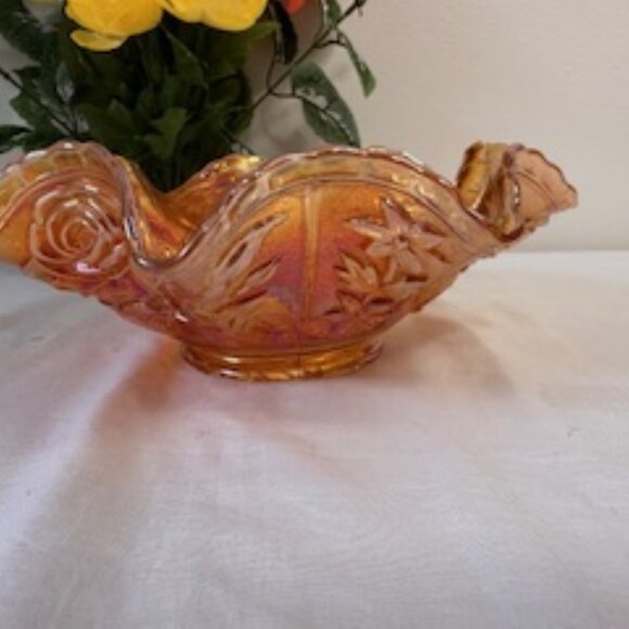 Vintage Marigold Imperial Carnival Glass Bowl with Roses and Leaves‎ Pattern - Picture 2 of 5